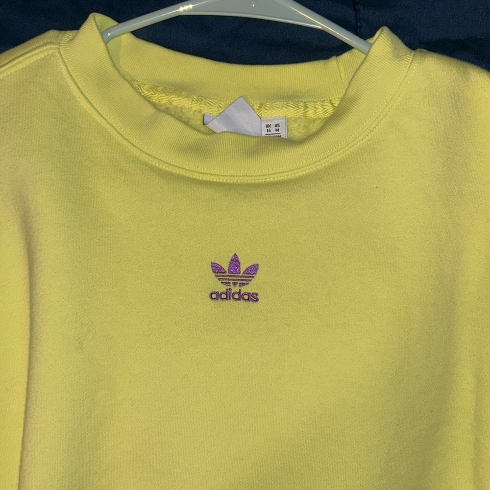Oversized crop Adidas crewneck